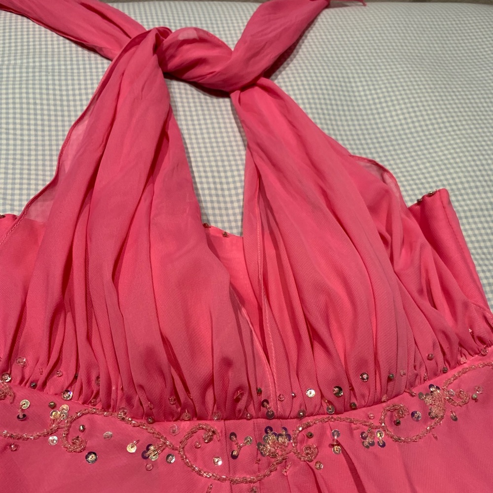 HOT PINK PROM DRESS 💕